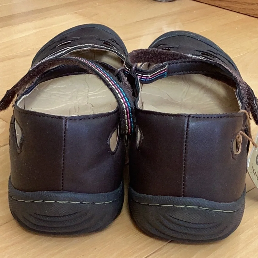 Jeep J-41 shoes, women’s size 9.5